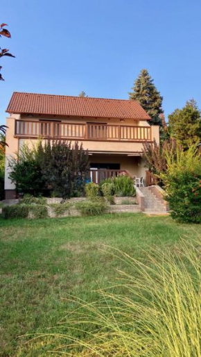 Füge Apartman Balatonakarattya Balatonakarattya